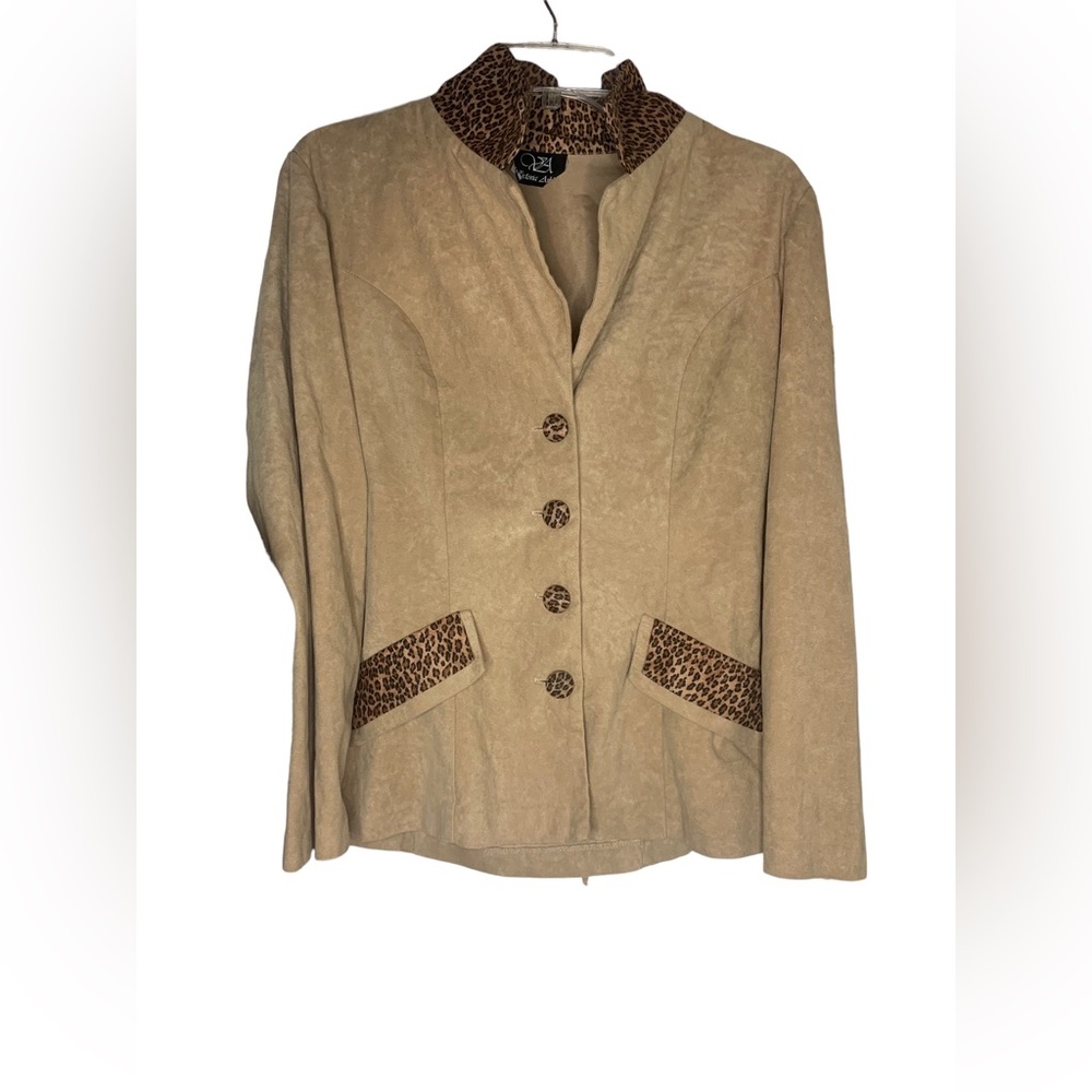 Victoria Ashley blazers & suits jackets